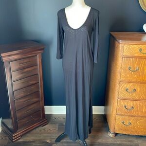 Graham & Spencer Black V Neck Long Sleeve Maxi Pull Over Dress